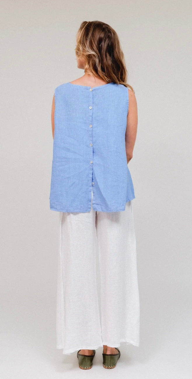 Slvless Back Button Top