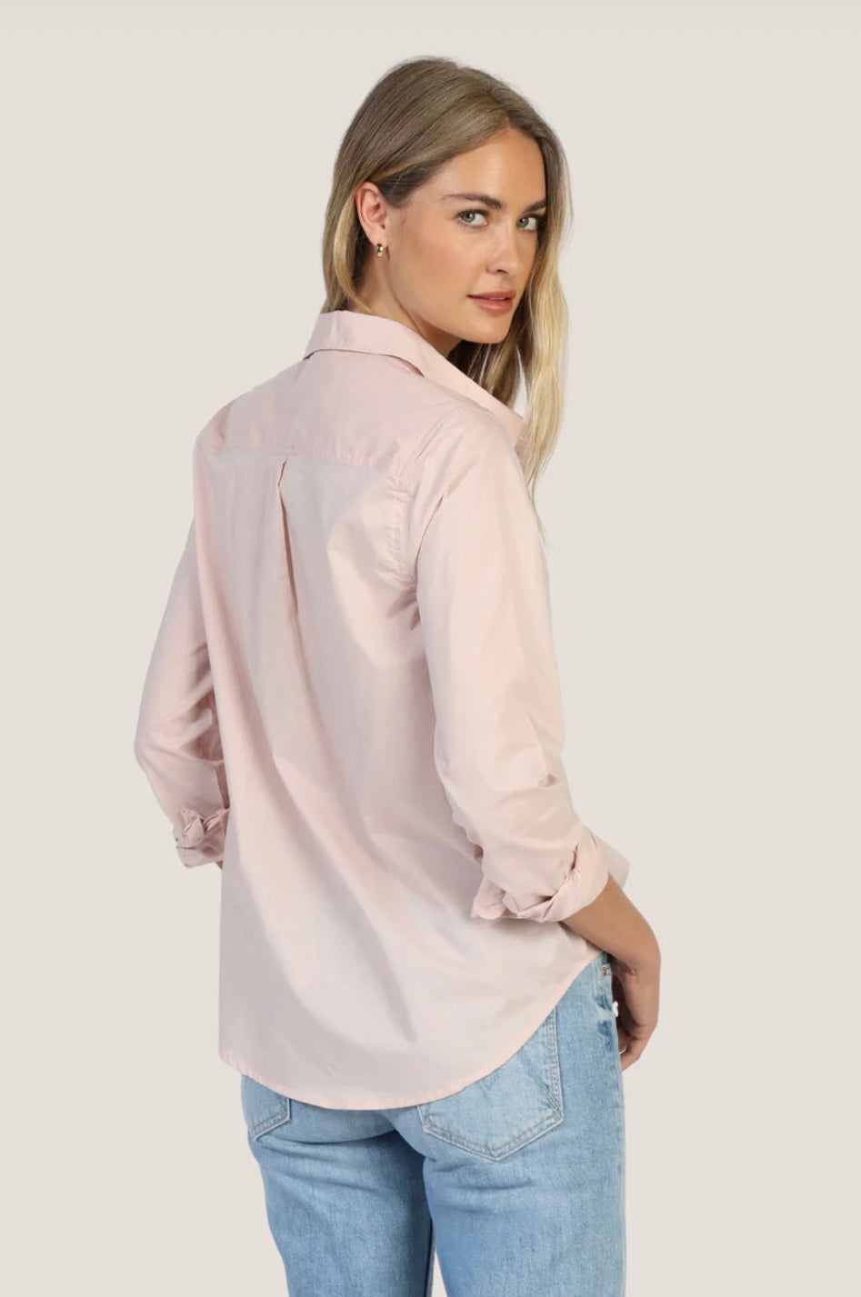 Classic Taylor Button-Up Shirt