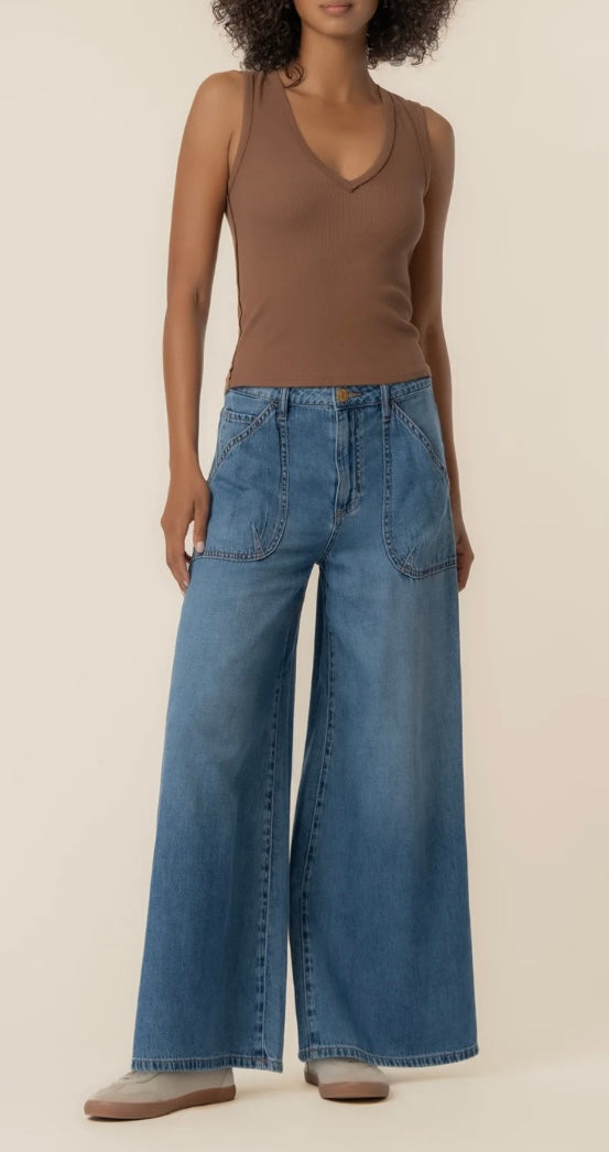 Blake High Rise Crop Super