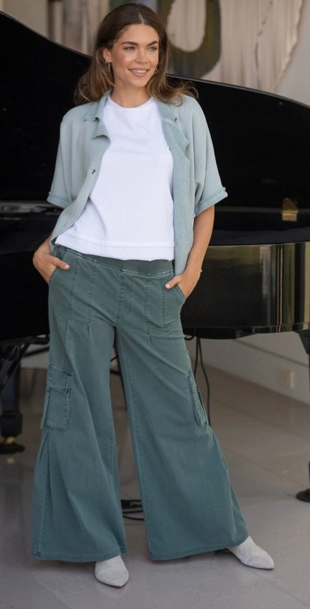 Kennison Capelet Top