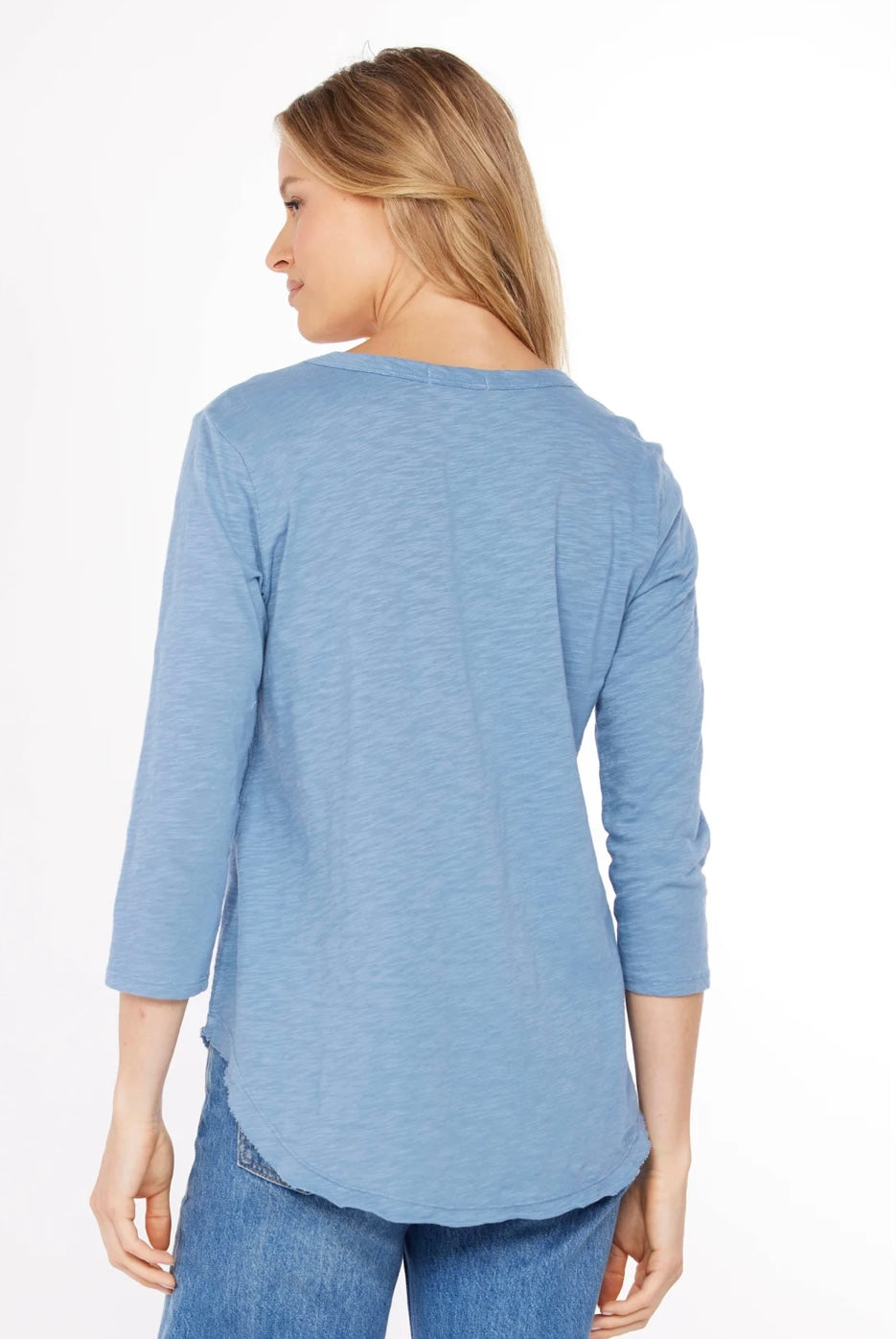 3/4 Slv V-Neck Tee w/Curved Hem