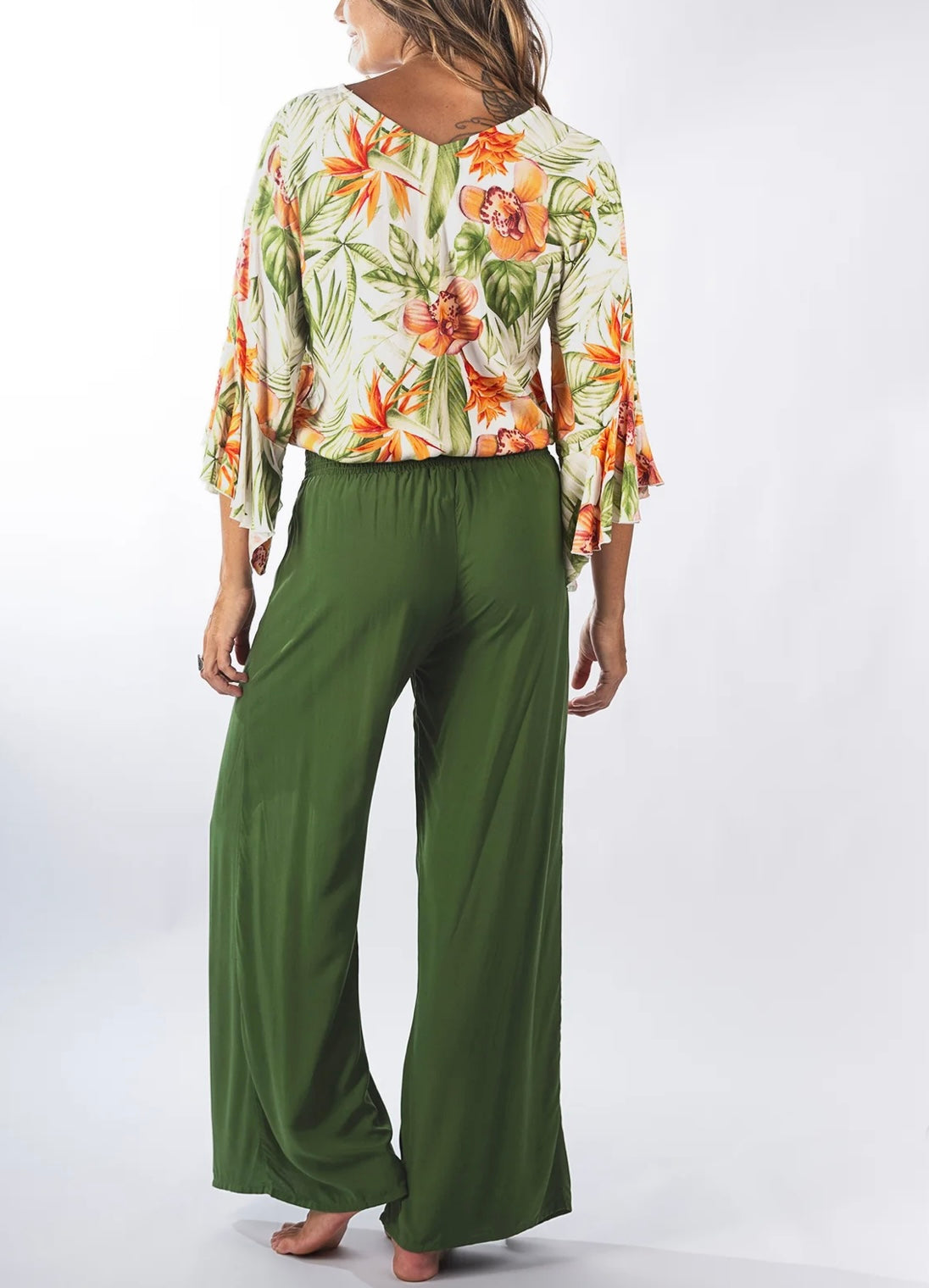 Pants w/ Tie