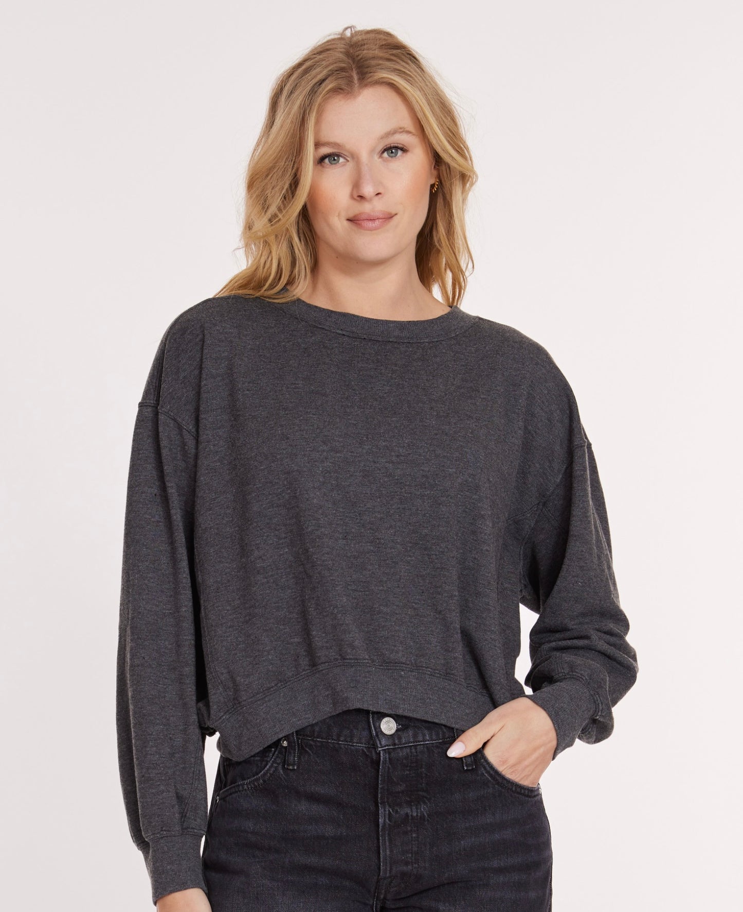 L/S Seamed Cropped Sweatshirt