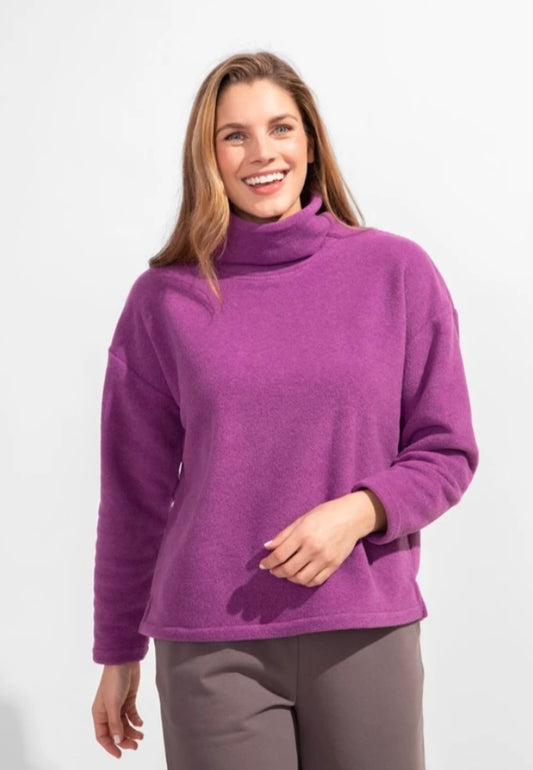 Frosted Fleece Crop Pullover