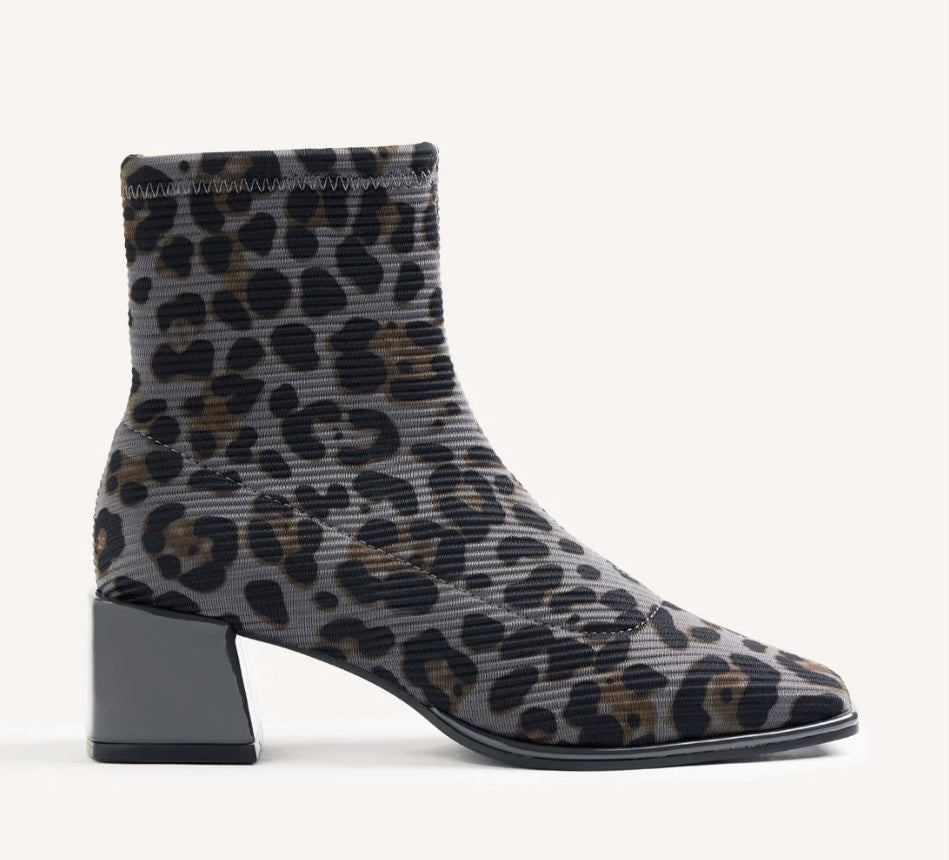 Print Cloth Bootie